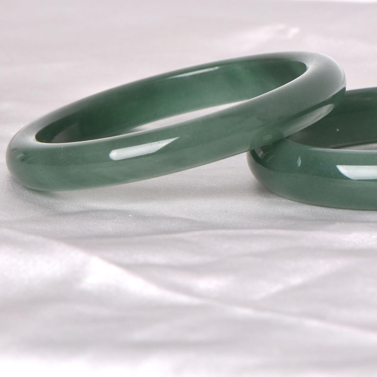 Green Natural Jade Bangle Bracelet for Women Healing Protection Good Luck Natural Gemstone Fengshui Jewelry for Wife Mother's Day Gift for Mom (Green, 54-56mm diameter)