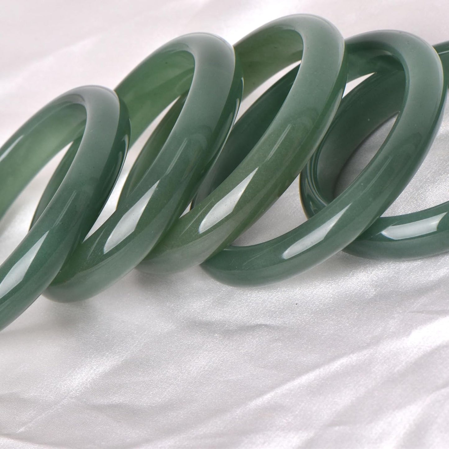 Green Natural Jade Bangle Bracelet for Women Healing Protection Good Luck Natural Gemstone Fengshui Jewelry for Wife Mother's Day Gift for Mom (Green, 54-56mm diameter)