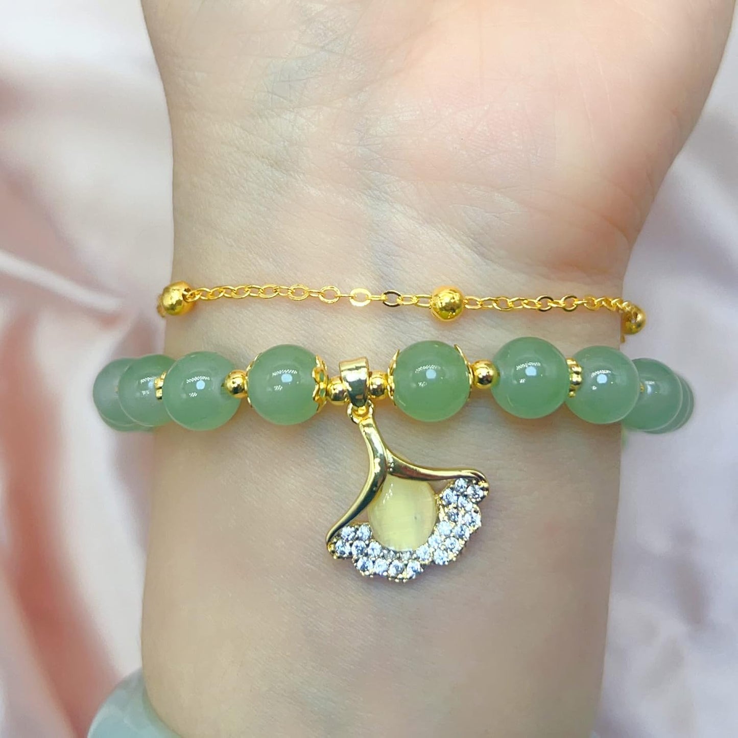 CJIAYUJEW Hotan Jade Leaf Bracelet Natural 2-Layer Green Nephrite Jade Bracelet for Women Round Bead Design with Zircon Leaf Charm Bracelet,Lucky Crystal Bracelet Ladies Jewelry