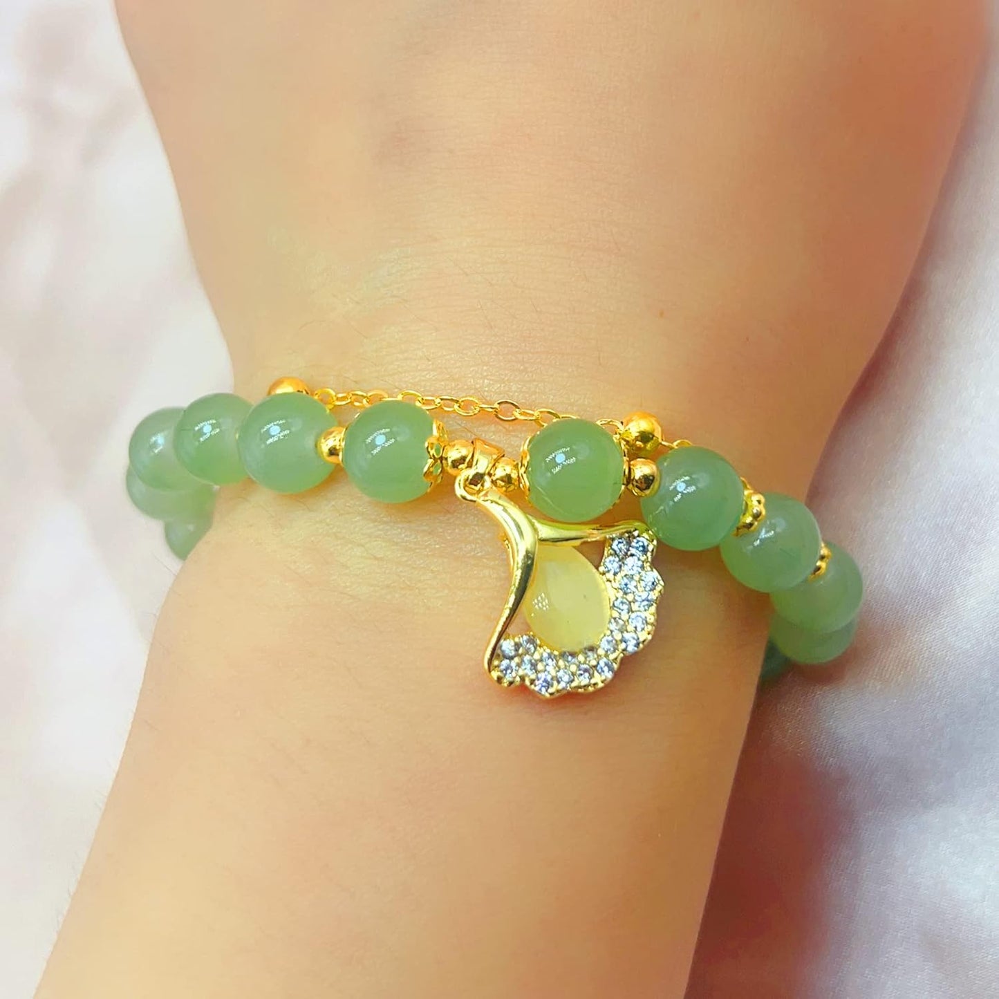 CJIAYUJEW Hotan Jade Leaf Bracelet Natural 2-Layer Green Nephrite Jade Bracelet for Women Round Bead Design with Zircon Leaf Charm Bracelet,Lucky Crystal Bracelet Ladies Jewelry